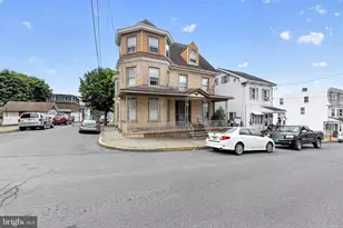 726 E Dewart St, Shamokin, PA 17872 - Photo 3