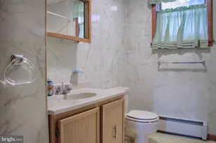 418 5th W, Mount Carmel, PA 17851 - Photo 13