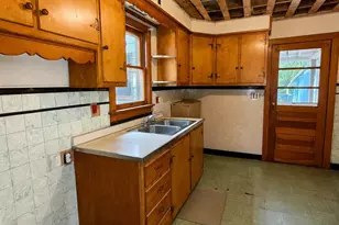 1467 Pulaski Ave, Coal Twp, PA 17866 - Photo 19