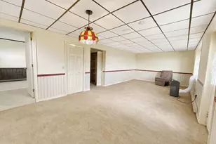 946 Skyview Dr, Milton, PA 17847 - Photo 31