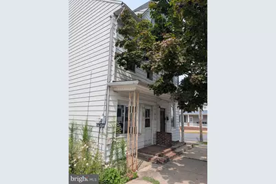 102 S Hickory Street, Mount Carmel, PA 17851 - Photo 1