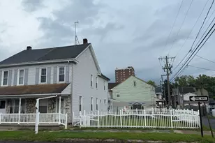 126 Walnut St, Sunbury, PA 17801 - Photo 3