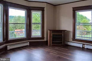 1044 Trevorton Rd, Coal Twp, PA 17866 - Photo 7