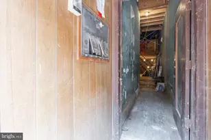 325 S 18th St, Philadelphia, PA 19103 - Photo 5