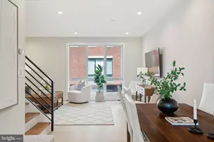 2006 Renaissance Walk, Philadelphia, PA 19145 - Photo 25