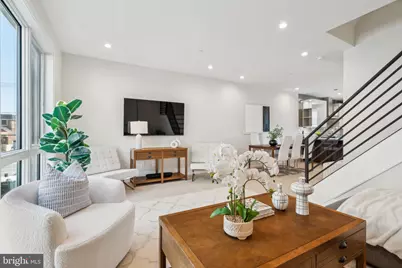 2006 Renaissance Walk, Philadelphia, PA 19145 - Photo 31