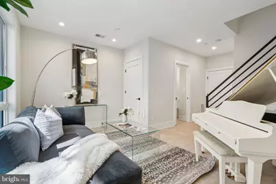 2006 Renaissance Walk, Philadelphia, PA 19145 - Photo 13