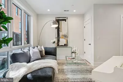 2006 Renaissance Walk, Philadelphia, PA 19145 - Photo 11