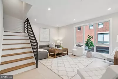 2006 Renaissance Walk, Philadelphia, PA 19145 - Photo 27