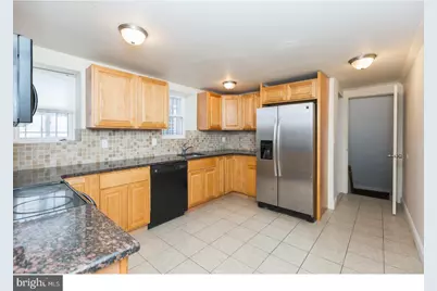 318 N 32nd Street, Philadelphia, PA 19104 - Photo 13