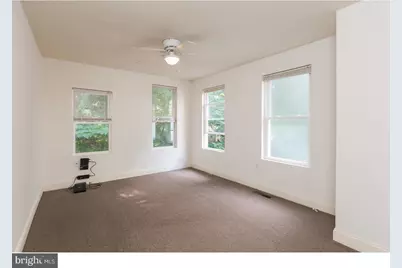 318 N 32nd Street, Philadelphia, PA 19104 - Photo 11