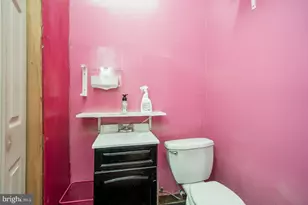 4028 Market St, Philadelphia, PA 19104 - Photo 7