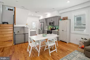 1719 Erdman St, Philadelphia, PA 19130 - Photo 3