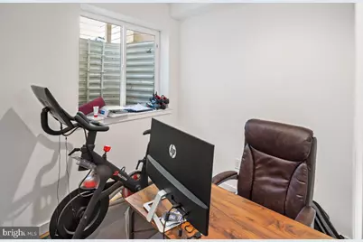 1719 Erdman Street, Philadelphia, PA 19130 - Photo 19