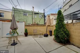 1307 Mifflin St, Philadelphia, PA 19148 - Photo 35