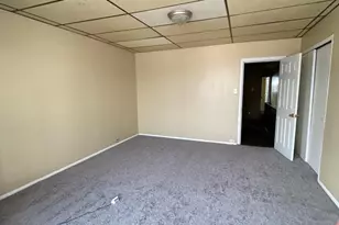 2046 Bridge St, Philadelphia, PA 19124 - Photo 5