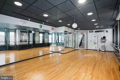 2337 S 13th Street, Philadelphia, PA 19148 - Photo 17