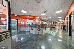 325 Bainbridge St, Philadelphia, PA 19147 - Photo 17