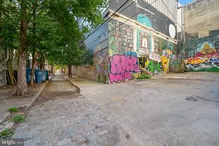 325 Bainbridge St, Philadelphia, PA 19147 - Photo 15