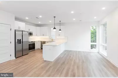 719 N 16th Street, Philadelphia, PA 19130 - Photo 7