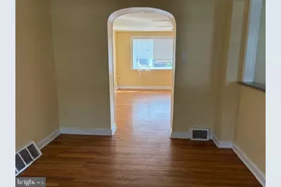1127 E Cheltenham Avenue, Philadelphia, PA 19124 - Photo 5