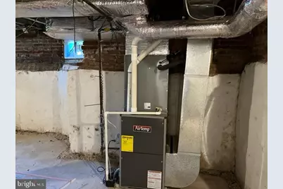 310 W Earlham Terrace, Philadelphia, PA 19144 - Photo 5