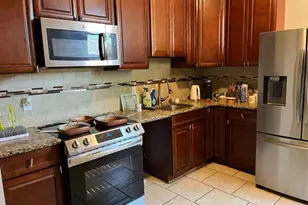 310 W Earlham Ter, Philadelphia, PA 19144 - Photo 3