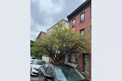 225 Green Street, Philadelphia, PA 19123 - Photo 1