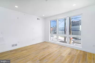 1729 Francis Street, Philadelphia, PA 19130 - Photo 5