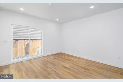 1729 Francis Street, Philadelphia, PA 19130 - Photo 15