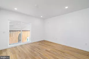 1729 Francis St, Philadelphia, PA 19130 - Photo 15