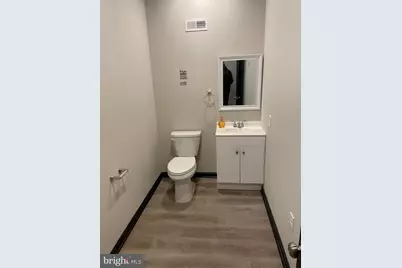 6523 Elmwood Avenue, Philadelphia, PA 19142 - Photo 23