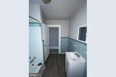 5717 N Park Avenue #3RD FL, Philadelphia, PA 19141 - Photo 13