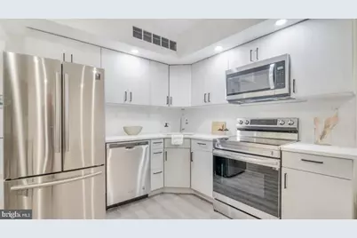 4415 Chestnut Street #210, Philadelphia, PA 19104 - Photo 5