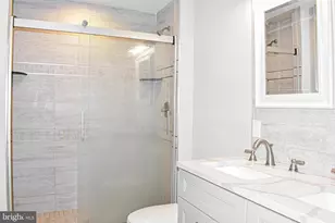 2440 W Jefferson St, Philadelphia, PA 19121 - Photo 15
