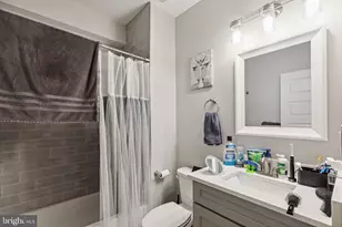 1419 Poplar St, Philadelphia, PA 19130 - Photo 33