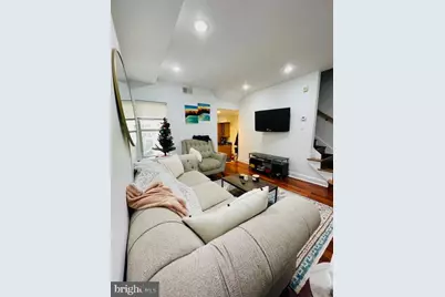 2022 Fitzwater Street, Philadelphia, PA 19146 - Photo 15