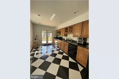 2022 Fitzwater Street, Philadelphia, PA 19146 - Photo 9