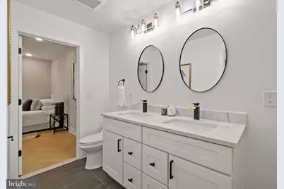 1810 E Moyamensing St #B, Philadelphia, PA 19148 - Photo 15