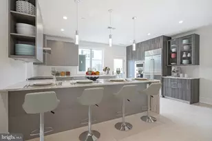 2002 Renaissance Walk, Philadelphia, PA 19145 - Photo 29