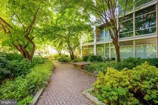 22 S Front St, Philadelphia, PA 19106 - Photo 29