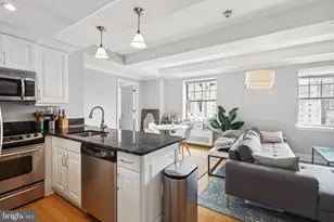 1701 Locust St, Philadelphia, PA 19103 - Photo 3