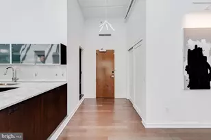 10532 S 12th St, Philadelphia, PA 19107 - Photo 41