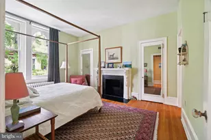 2212 St James Pl, Philadelphia, PA 19103 - Photo 39