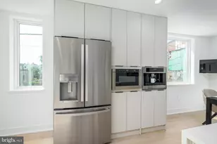 2616 E Hagert St, Philadelphia, PA 19125 - Photo 9