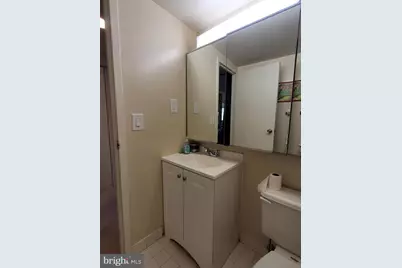 530 S 2nd St #610, Philadelphia, PA 19147 - Photo 15