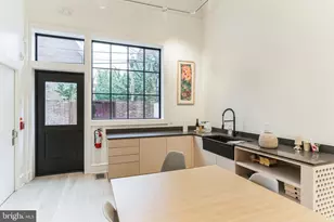 1108 Pine St, Philadelphia, PA 19107 - Photo 9