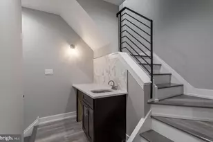 1425 S Hanson St, Philadelphia, PA 19143 - Photo 17