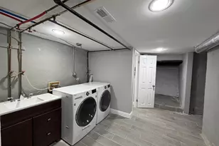 311 Gaskill St, Philadelphia, PA 19147 - Photo 41