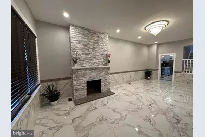 311 Gaskill Street, Philadelphia, PA 19147 - Photo 3